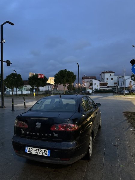 Tirane, shitet makine Seat Cordoba Nafte, e zeze manuale Kondicioner 2.200 €