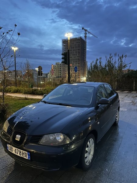 Tirane, shitet makine Seat Cordoba Nafte, e zeze manuale Kondicioner 2.200 €