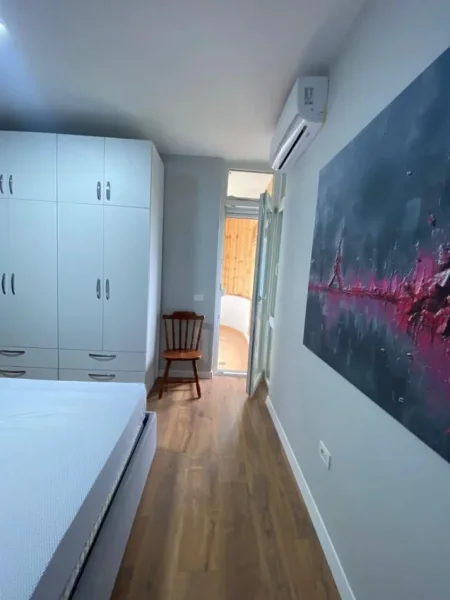 Tirane, jepet me qera apartament 2+1 Kati 12, 120 m² 1.150 € (ish ekspozita)