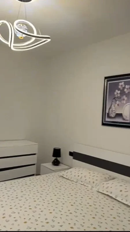 Tirane, jepet me qera apartament 1+1 Kati 7, 83 m² 450 € (Astir)