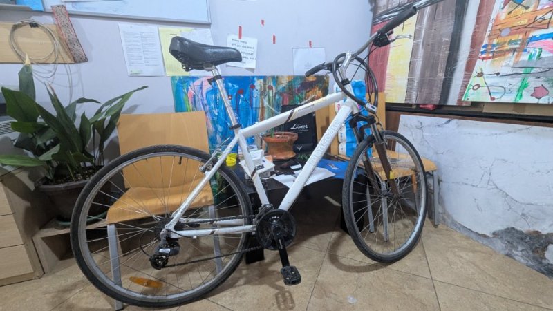 Tirane, shes biciklete Mongoose e bardhë 150 €