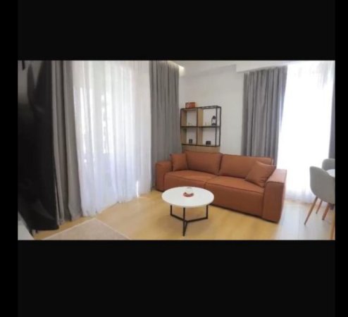 Tirane, jepet me qera apartament 1+1 Kati 6, 60 m² 550 € (FUSHA E AVIACIONIT)