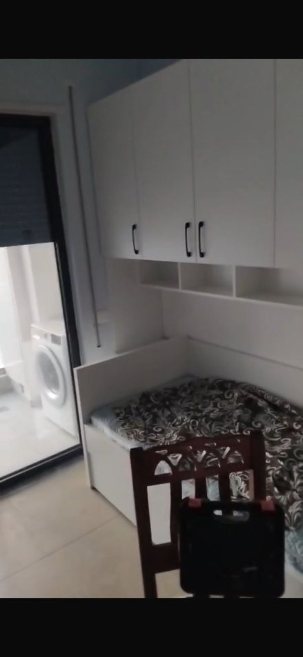 Tirane, jepet me qera apartament 1+1 Kati 5, 70 m² 550 € (KINOSTUDIO)