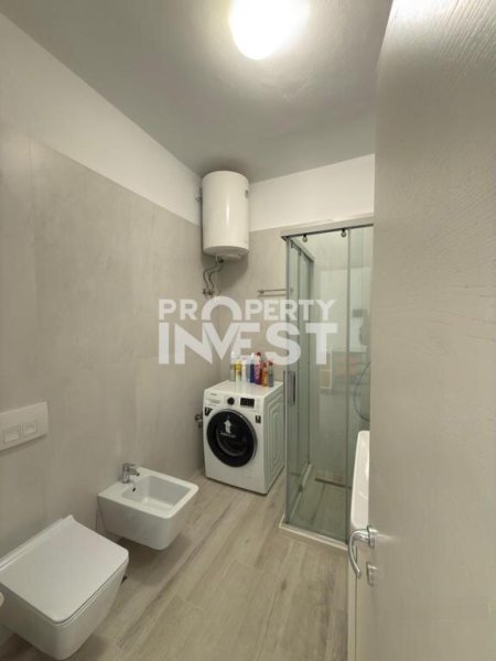 Tirane, shitet apartament 2+1 Kati 7, 118 m² 365.000 € (Komuna Parisit)