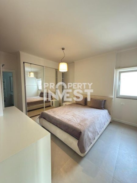 Tirane, shitet apartament 2+1 Kati 7, 118 m² 365.000 € (Komuna Parisit)