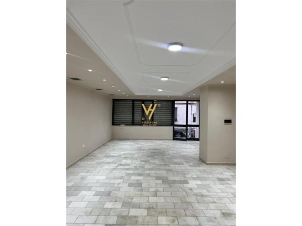 Tirane, jepet me qera dyqan Kati 0, 80 m² 650 € (VASIL SHANTO)