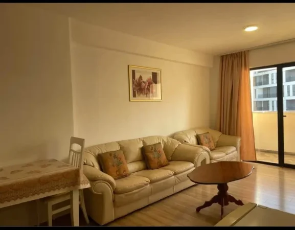 Tirane, shitet apartament 3+1+Ballkon Kati 3, 127 m² 206.000 € (Rruga 5 maji)
