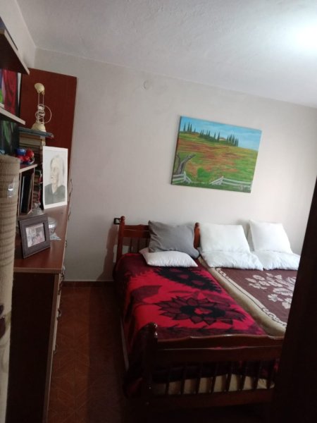 Tirane, shitet apartament 2+1+Ballkon Kati 5, 70 m² 130.000 € (Bulevardi i Ri)