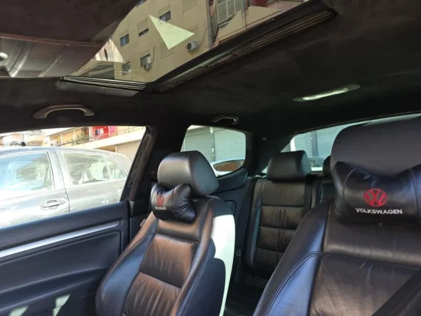 Tirane, shes makine Volswagen Golf 5 Nafte, e zeze automatik Kondicioner 3.100 €