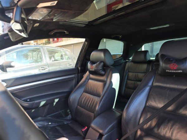 Tirane, shes makine Volswagen Golf 5 Nafte, e zeze automatik Kondicioner 3.100 €