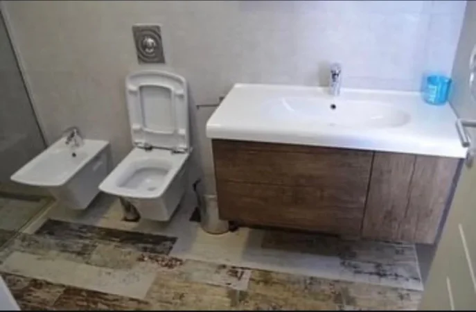 Tirane, shitet apartament 2+1 Kati 2, 107 m² 195.000 € (Selite)