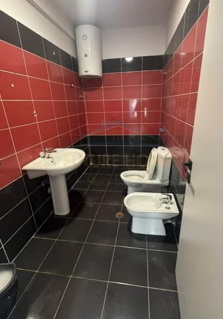 Shitet , Apartament 2+1+2 Vila L , Unaza e Re