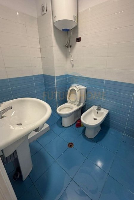 Shitet , Apartament 2+1+2 Vila L , Unaza e Re