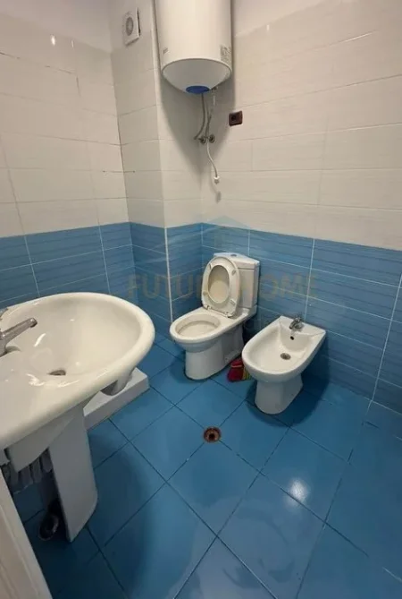 Shitet , Apartament 2+1+2 Vila L , Unaza e Re