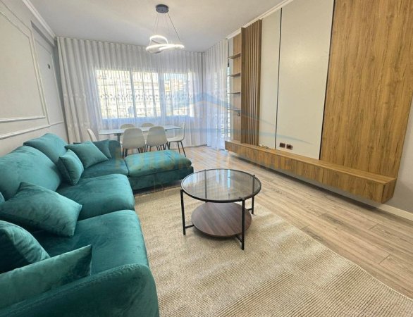 Shitet , Apartament 2+1+2 Vila L , Unaza e Re