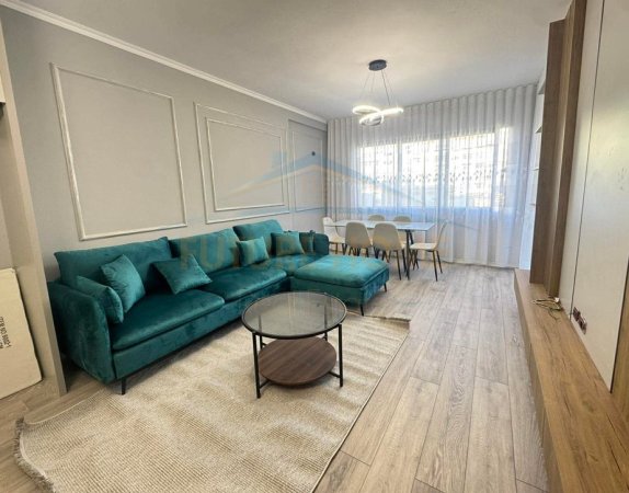 Shitet , Apartament 2+1+2 Vila L , Unaza e Re