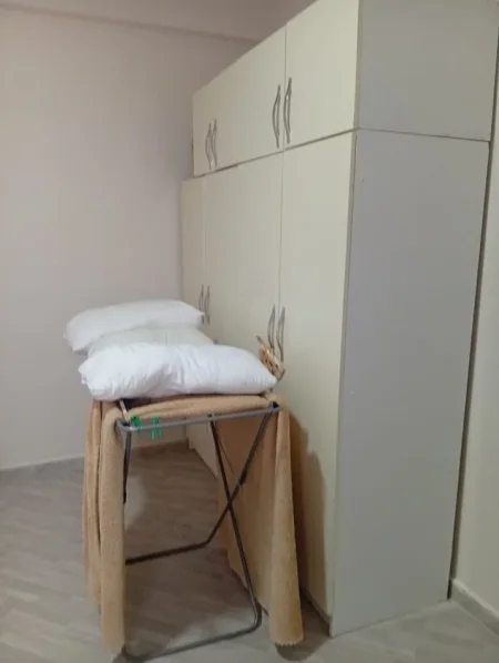 JEPET ME QERA SUPER HYRJE 1+1 PRIVATE TEK SPITALI AMERIKAN 2 ,QSUT,    380 €URO