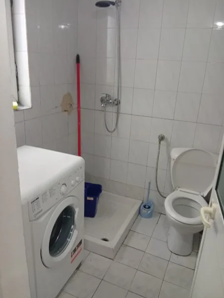 JEPET ME QERA SUPER HYRJE 1+1 PRIVATE TEK SPITALI AMERIKAN 2 ,QSUT,    380 €URO