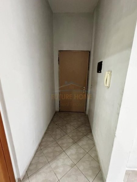 Shitet, Apartament 1+1, Fresk, Tiranë.