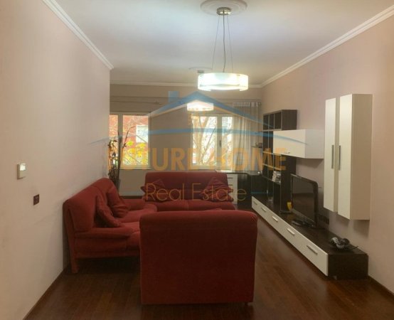 Shitet, Apartament 2+1+2+Post Parkimi, Rruga Marko Bocari