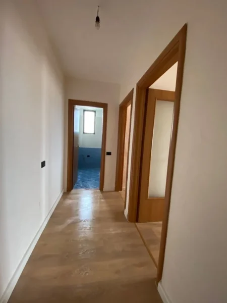 Durres, shitet apartament 2+1+Ballkon Kati 10, 82 m² 120.000 € (Abaz Celkupa)