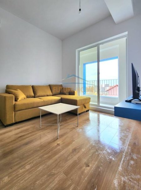 Shitet apartament 1+1 , Ali Dem