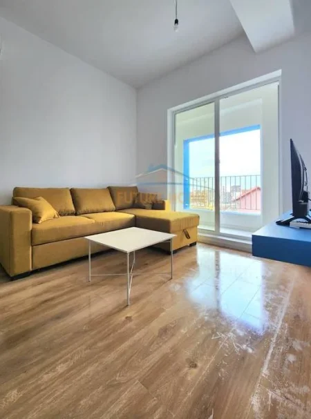 Shitet apartament 1+1 , Ali Dem