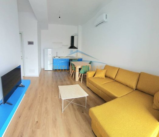 Shitet apartament 1+1 , Ali Dem