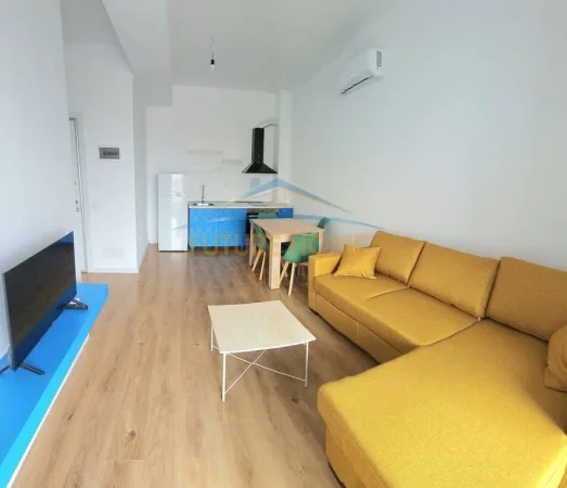 Shitet apartament 1+1 , Ali Dem