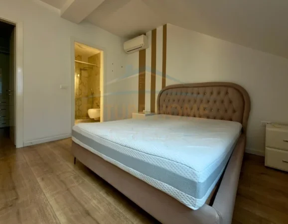 Qera, Apartament 3+1+2+2 Poste Parkimi