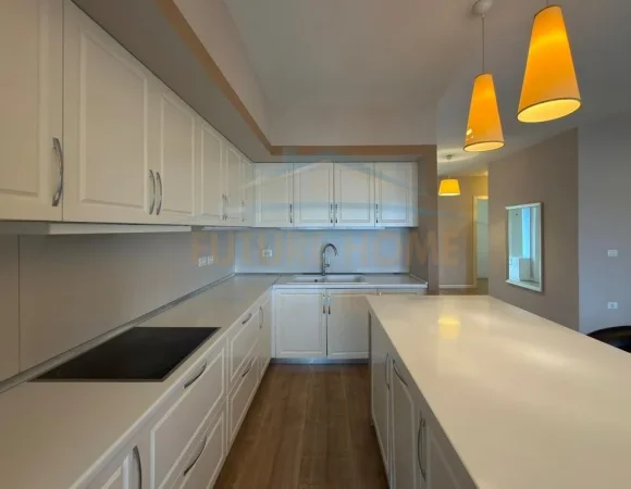 Qera, Apartament 3+1+2+2 Poste Parkimi