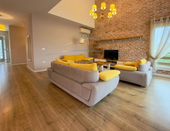 Qera, Apartament 3+1+2+2 Poste Parkimi