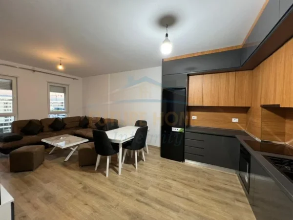 Qera, Apartament 2+1, Kompleksi Univers City, Tiranë.