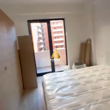 Tirane, jepet me qera apartament 1+1+Ballkon Kati 2, 70 m² 500 € (SOKRAT MIHO)