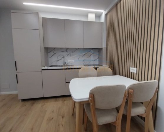 Qira, Apartament 1+1, Unaza e Re, prane Vila L, Tirane
