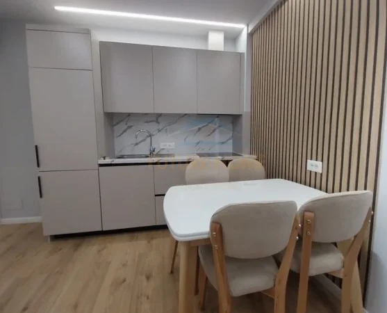 Qira, Apartament 1+1, Unaza e Re, prane Vila L, Tirane