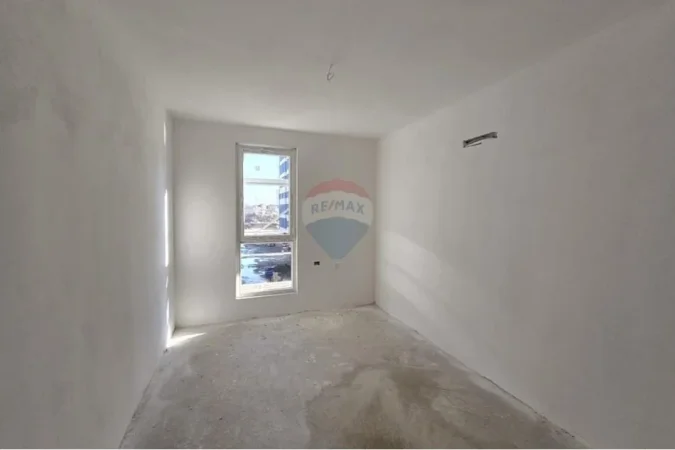 Tirane, shitet apartament 1+1 Kati 4, 104 m² 120.000 € (Univers City, Tiranë(ID: 530411001-1277)