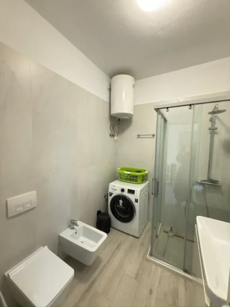 Tirane, shitet apartament 2+1 Kati 3, 117 m² 355.000 € (Kika 2 tek Komuna e Parisit.)
