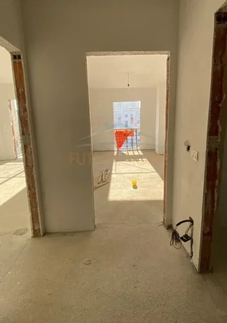 Apartament 1+1 Për Shitje Te Rruga Albanopoli, Tiranë - 130,000€ | 74 m²