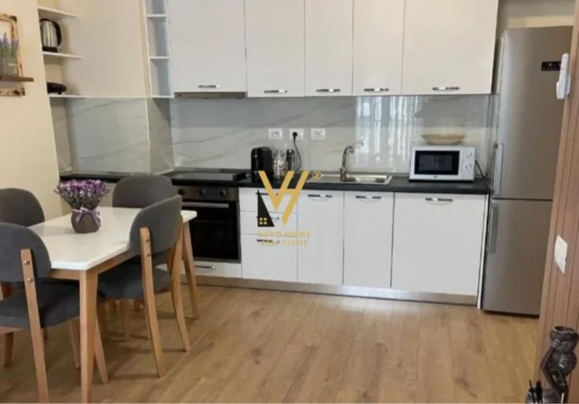 Tirane, shitet apartament 2+1+Ballkon Kati 6, 92 m² 237.500 € (SIRI KODRA)