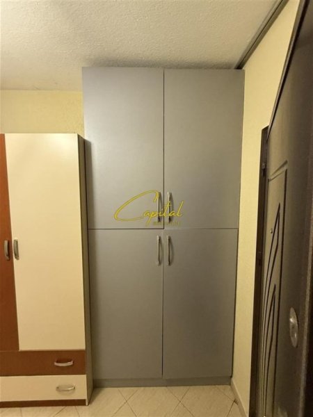 Tirane, jepet me qera apartament 2+1 Kati 2, 75 m² 500 € (5 MAJI)