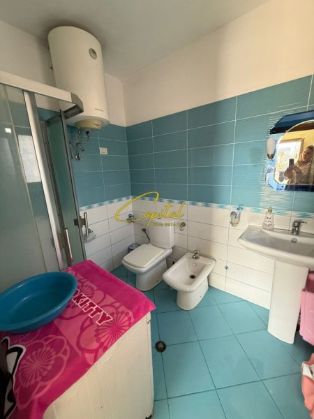 Tirane, jepet me qera apartament 2+1 Kati 2, 75 m² 500 € (5 MAJI)