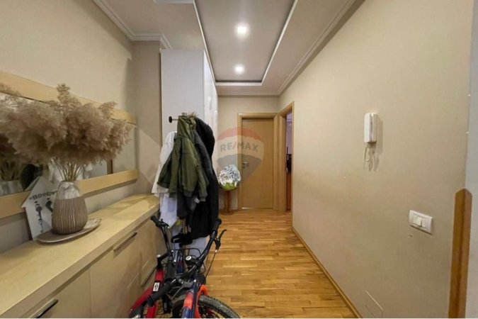 Tirane, shitet apartament 2+1 Kati 4, 89 m² 85.000 € (Bulevardi Blu, Kamëz(ID: 530291006-518)