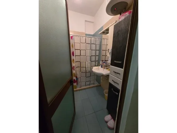 Tirane, shitet 1+1 , 88 m² 105.000 € (Fresk)