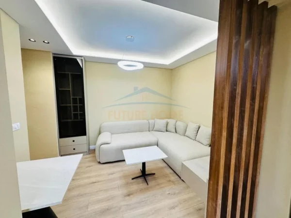 Tirane, shitet apartament 1+1+Ballkon Kati 3, 40 m² 128.000 € (Mozaiku i Tiranes , 21 dhjetori)