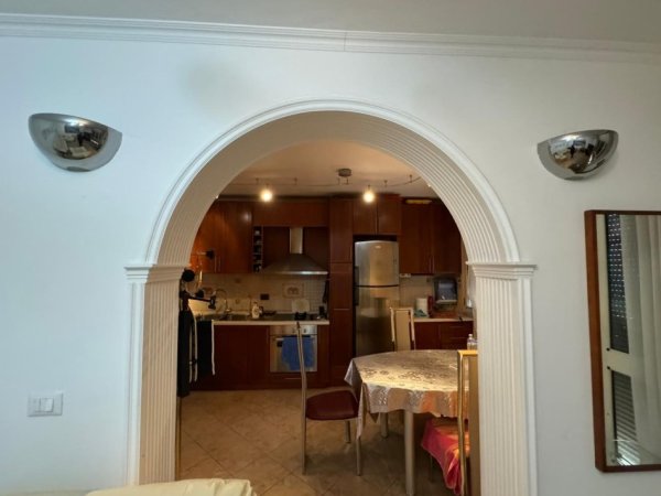 Tirane, shitet apartament 1+1 , 56 m² 119.000 € (Ish Restorant Durresi)