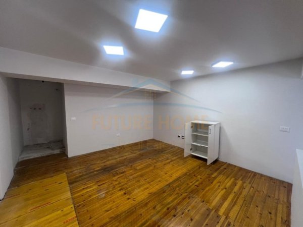 Tirane, jepet me qera ambjent biznesi Kati 0, 50 m² (Rruga e Elbasanit)