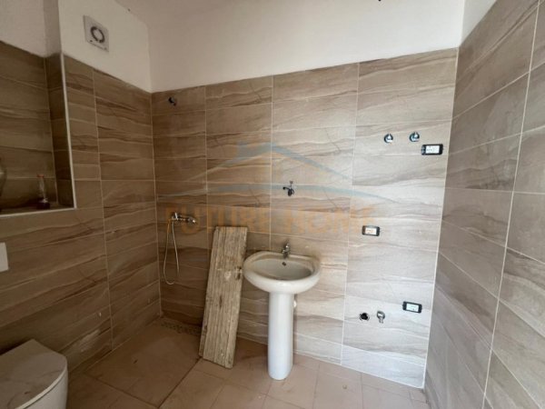 Tirane, shitet apartament 2+1+Ballkon Kati 9, 93 m² 175.750 € (Don Bosko)