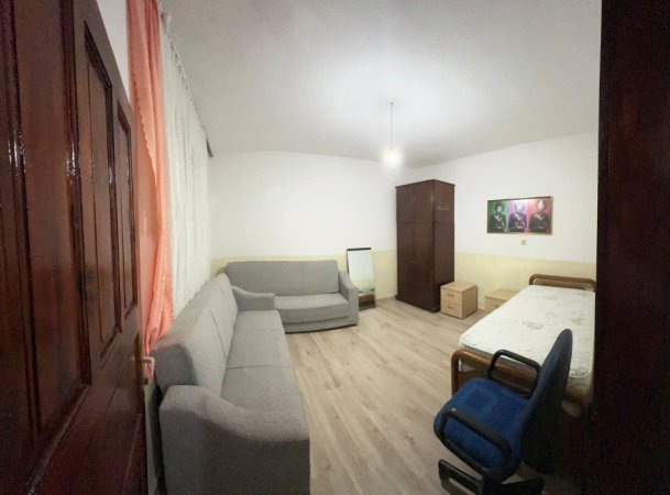 Tirane, jepet me qera shtepi 1+1 Kati 1, 68 m² 350 € (Don Bosko)
