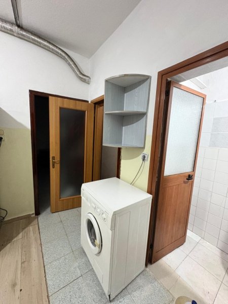 Tirane, jepet me qera shtepi 1+1 Kati 1, 68 m² 350 € (Don Bosko)